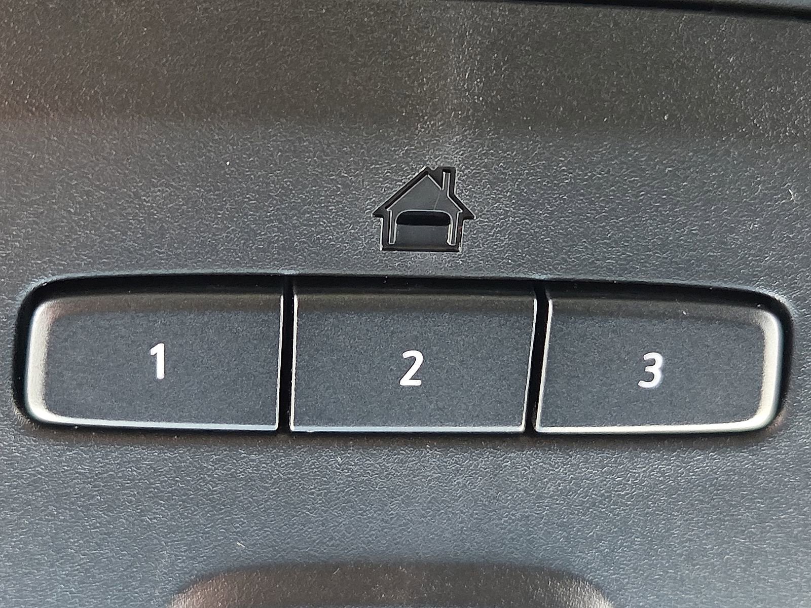 Used 2023 Chevrolet Tahoe LT image 22