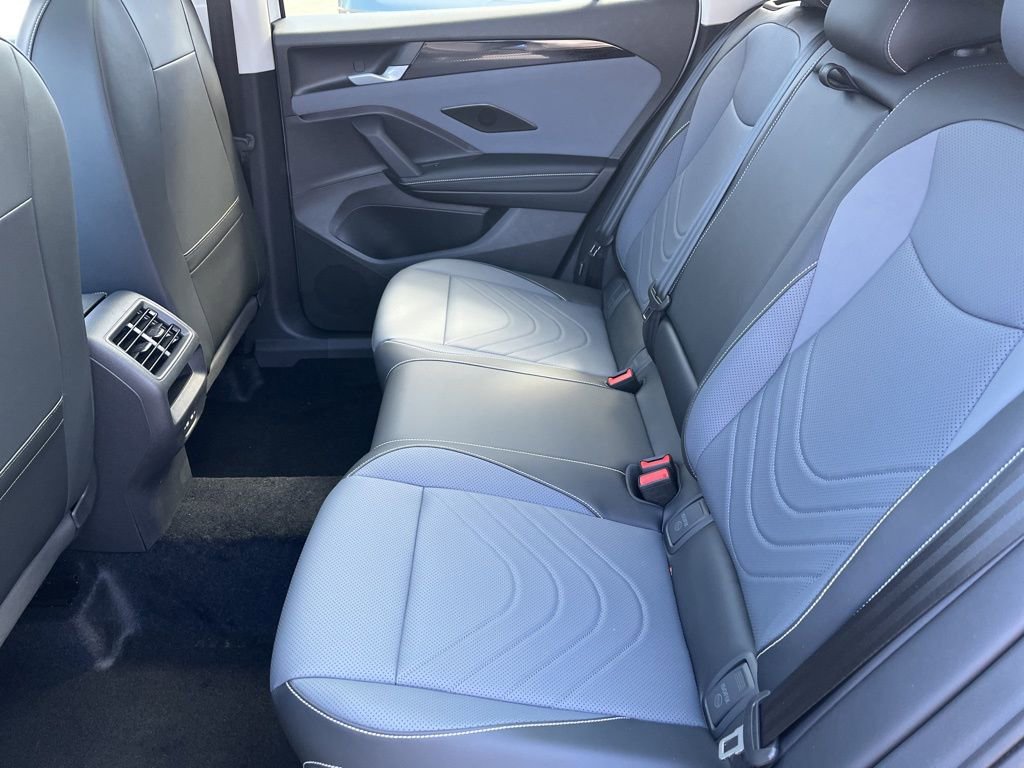New 2026 Volkswagen Tiguan SE AWD/4WD image 20
