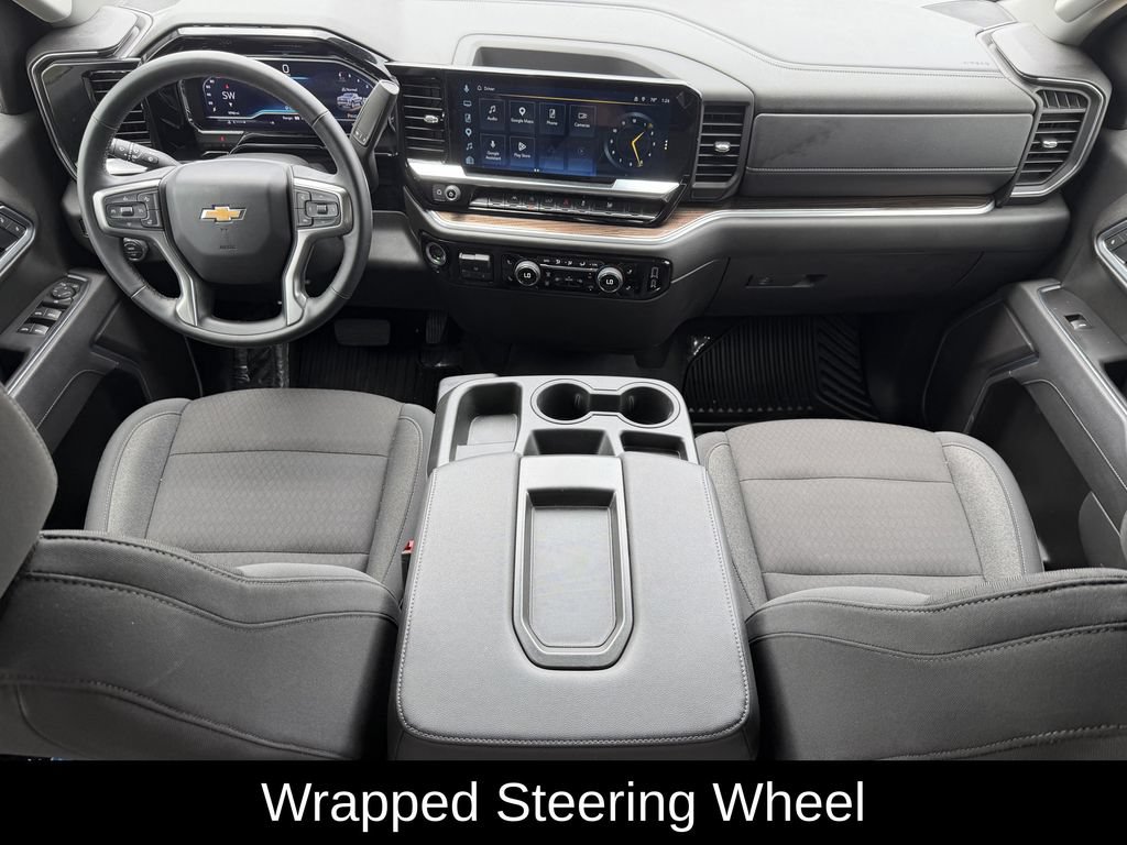 Used 2025 Chevrolet Silverado 1500 LT AWD/4WD image 11