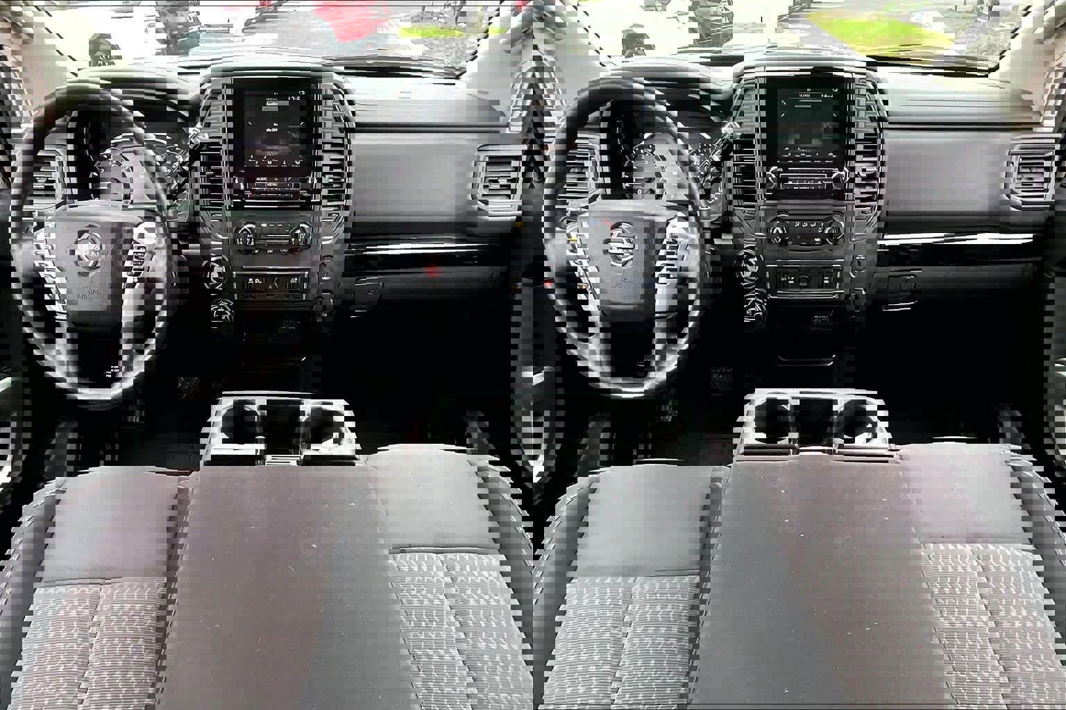 Used 2024 Nissan Titan SV w/ Accessory Utility Package image 30