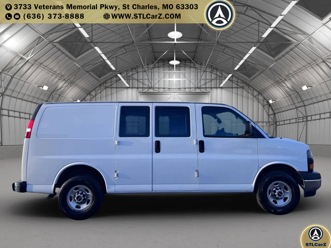 Used 2021 GMC Savana 2500 w/ Driver Convenience Package image 2