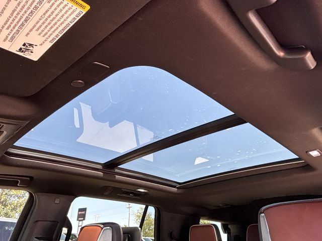 Used 2023 GMC Yukon Denali Ultimate AWD/4WD image 22