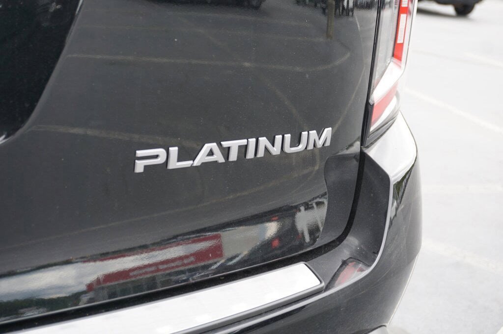 New 2026 Nissan Armada Platinum image 6