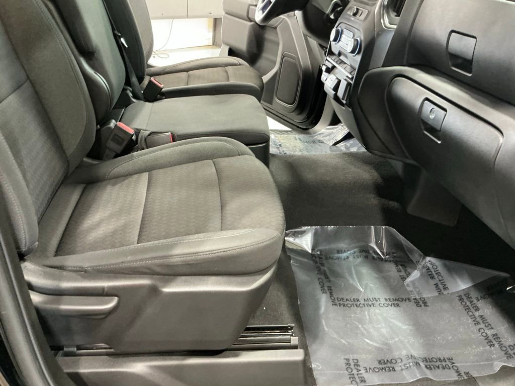 Used 2024 Chevrolet Silverado 1500 Custom Trail Boss w/ LPO, Dark Essentials Package image 13