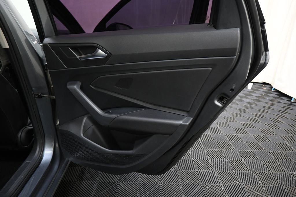 Used 2019 Volkswagen Jetta R-Line image 20
