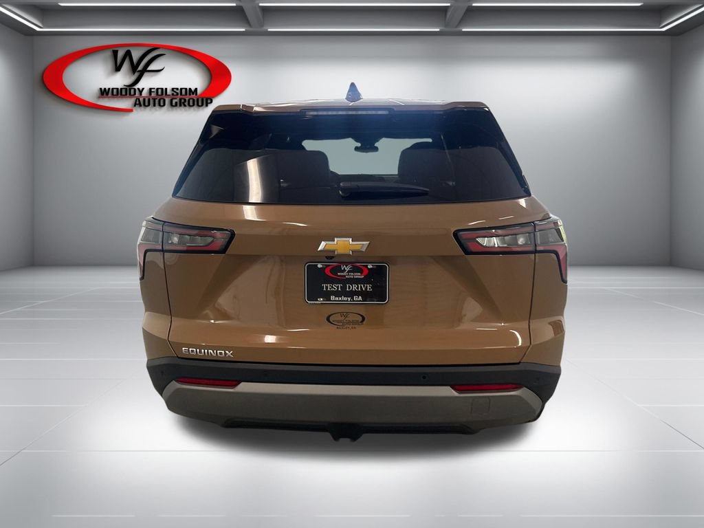 New 2027 Chevrolet Equinox LT w/ Convenience Package II FWD image 7