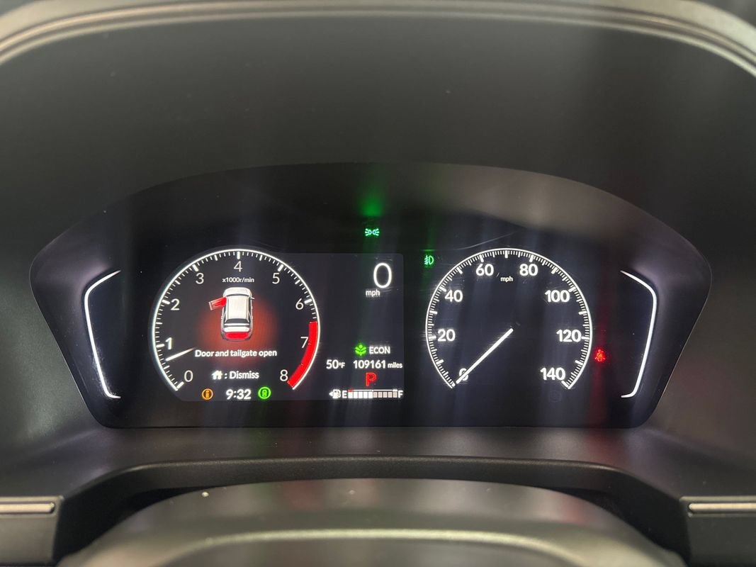 Used 2025 Honda Pilot TrailSport image 14