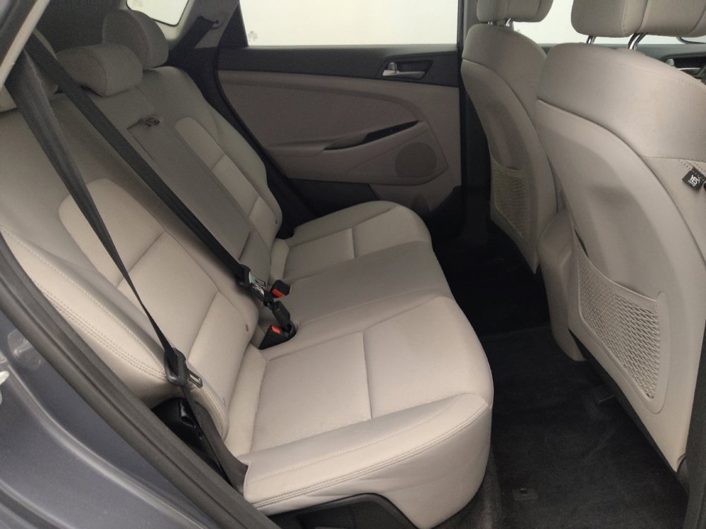 Used 2018 Hyundai Tucson SE AWD/4WD image 19