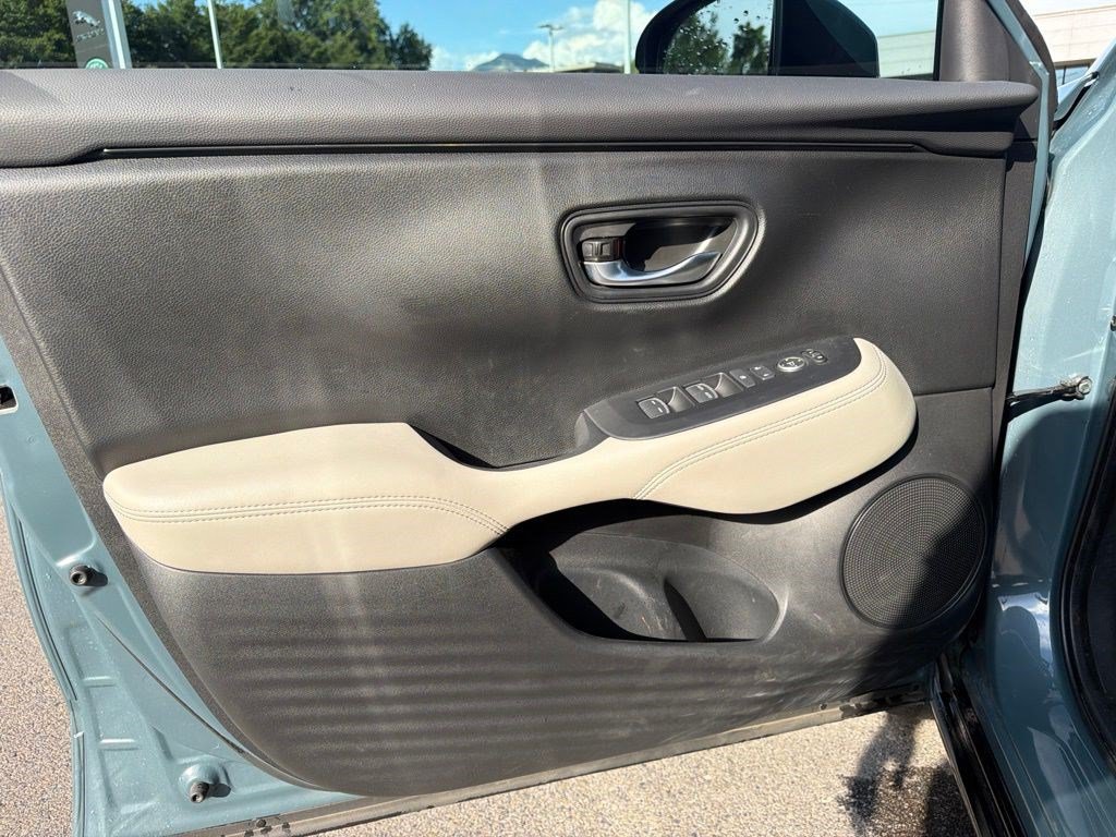 Used 2026 Honda HR-V EX-L image 13
