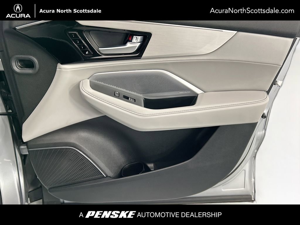 Certified 2025 Acura MDX FWD w/ Technology Package image 24