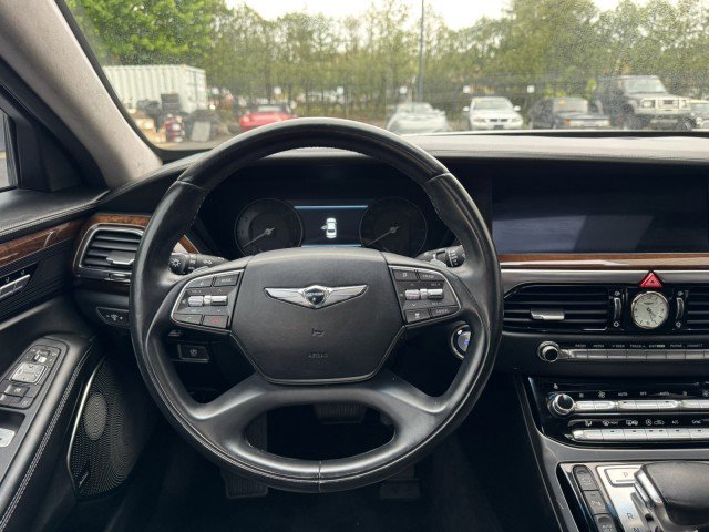Used 2018 Genesis G90 5.0 Ultimate RWD image 34