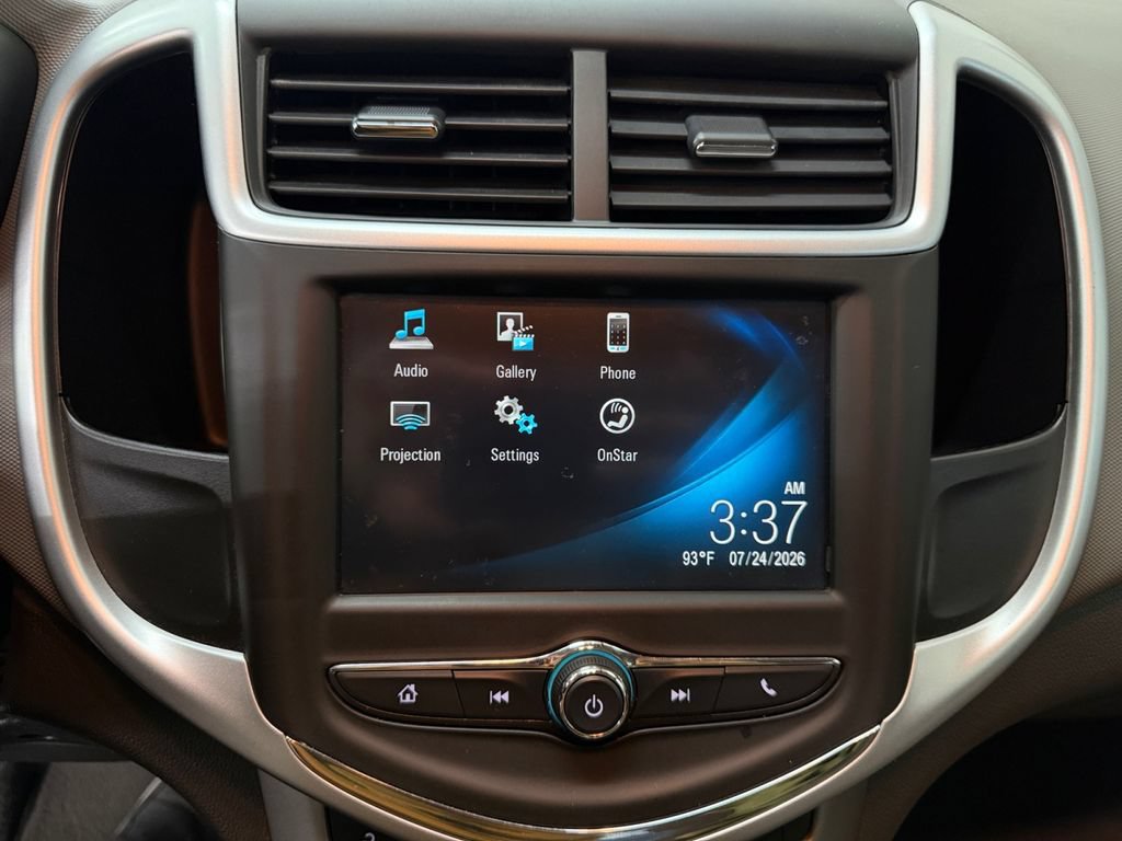 Used 2017 Chevrolet Sonic LT FWD image 21