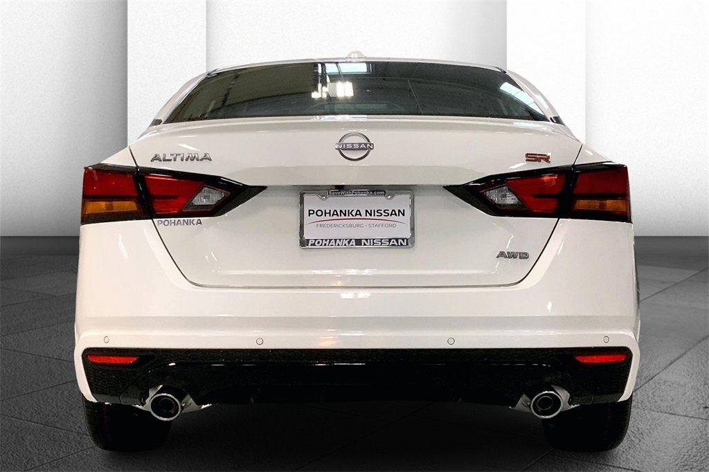 New 2025 Nissan Altima 2.5 SR image 4