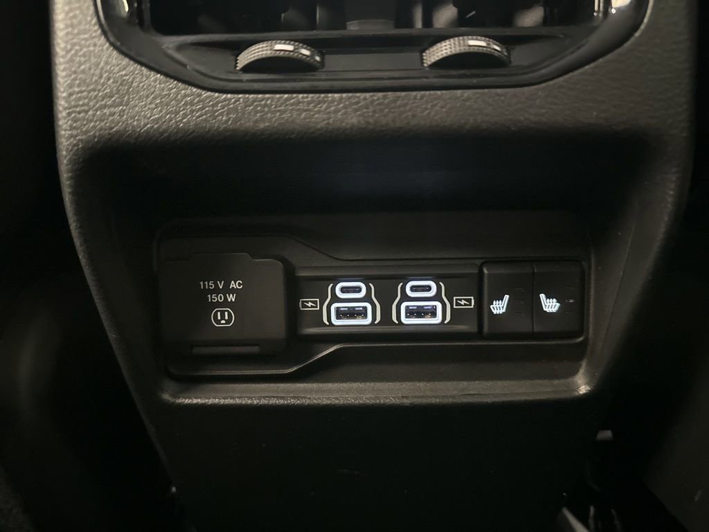 Used 2023 Jeep Grand Cherokee Limited w/ Trailer Tow Prep Group (B) image 21