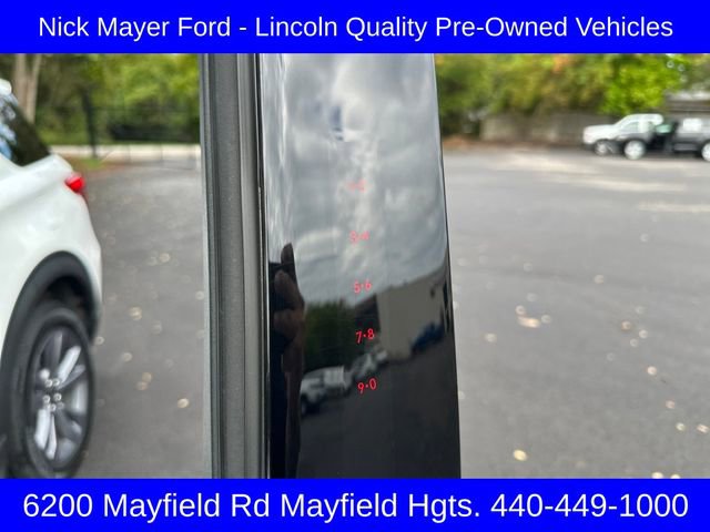 Used 2022 Ford Explorer XLT w/ Equipment Group 202A image 14