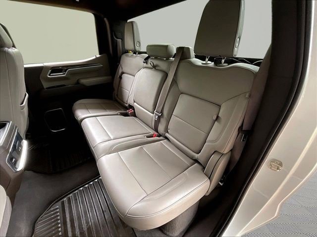 Used 2023 Chevrolet Silverado 1500 LTZ AWD/4WD image 23