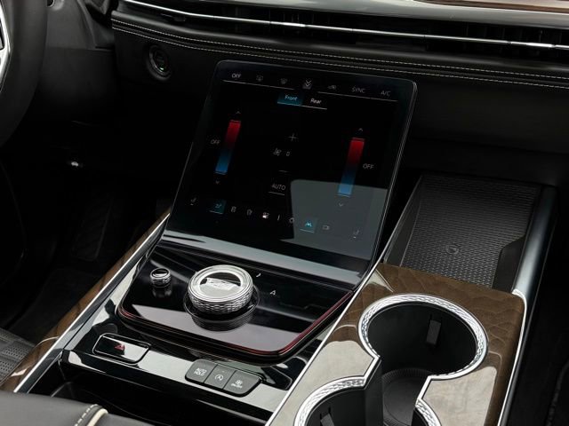 Used 2026 Cadillac Escalade Platinum Sport image 44