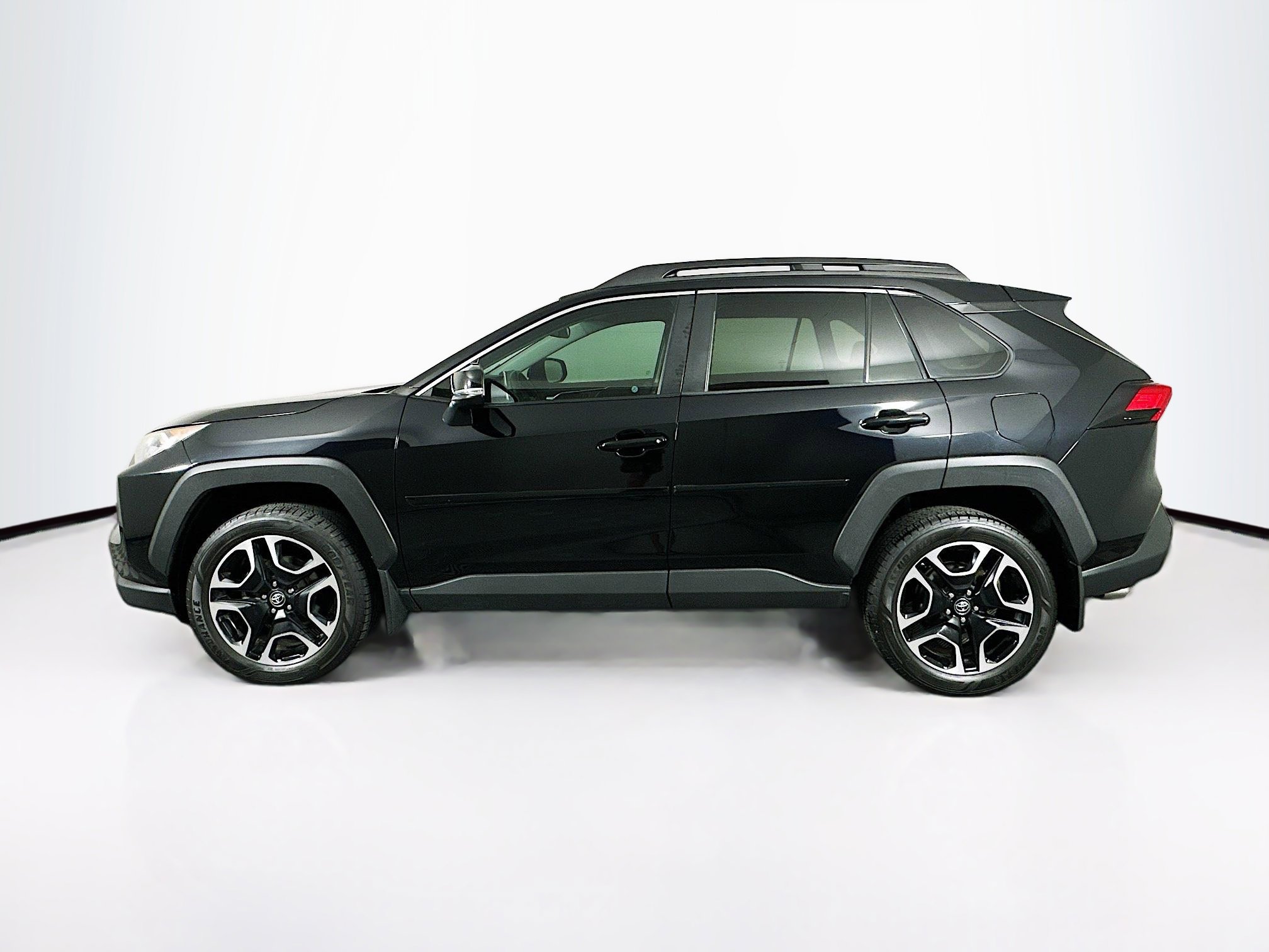 Used 2019 Toyota RAV4 Adventure w/ All Weather Liner Package AWD/4WD image 4