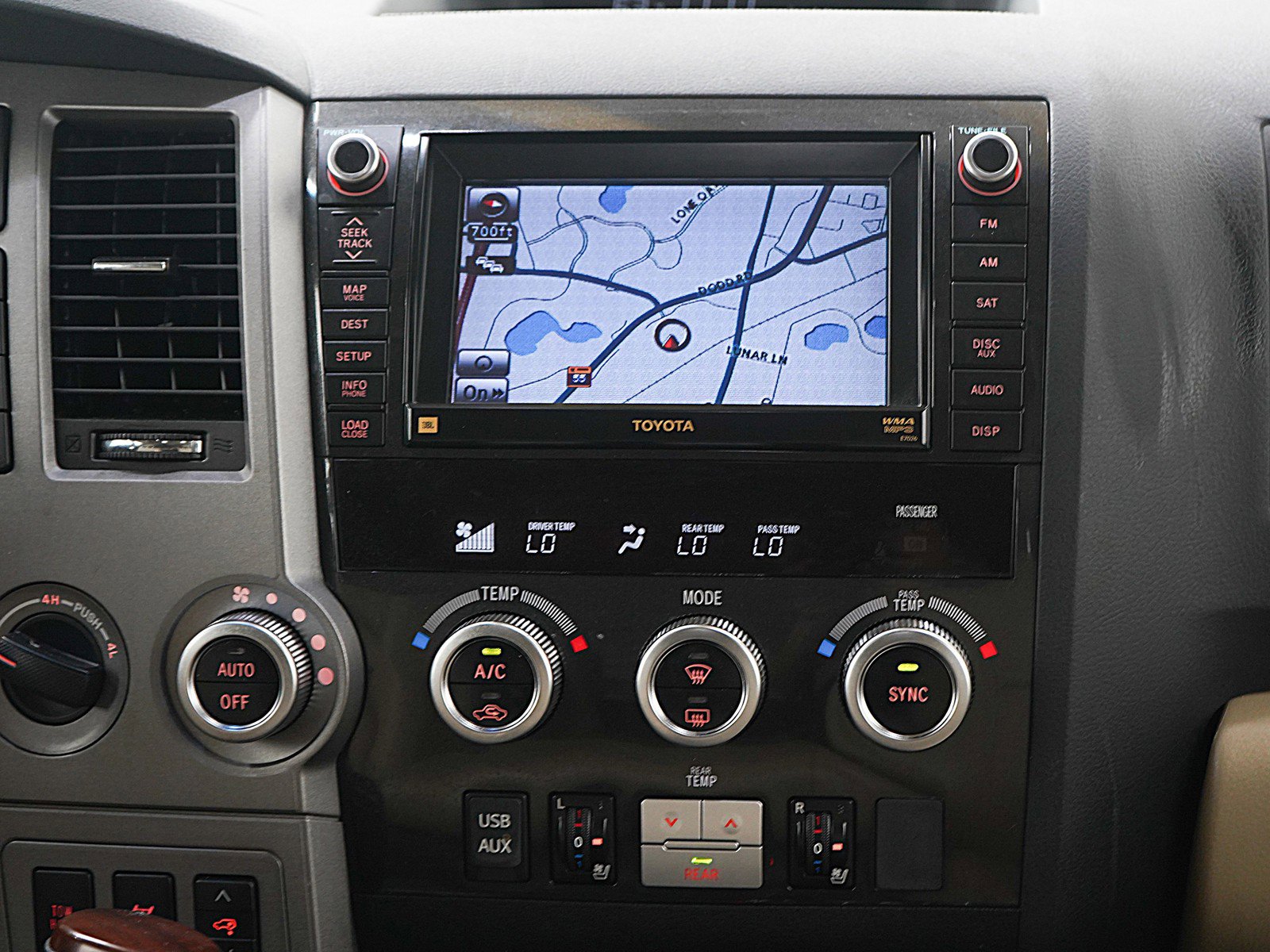 Used 2012 Toyota Sequoia Platinum AWD/4WD image 20