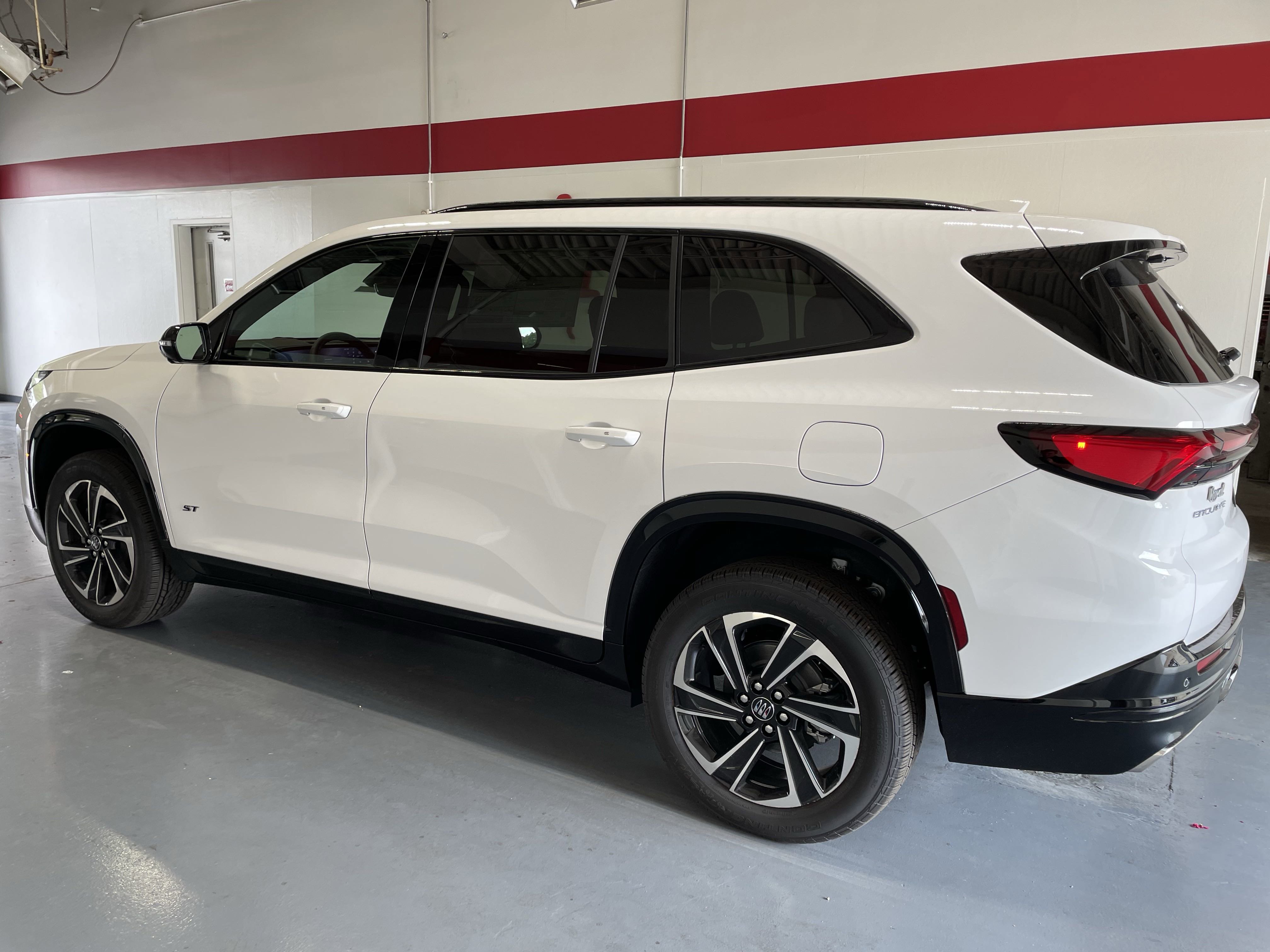 New 2026 Buick Enclave Sport Touring w/ Power Package image 6