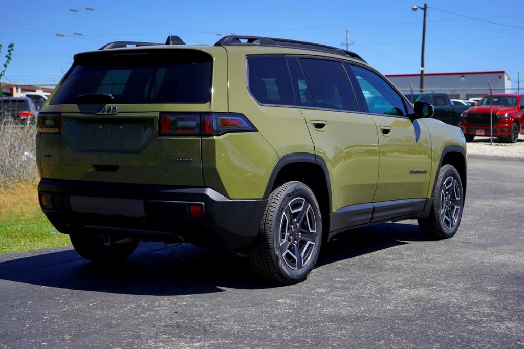 New 2026 Jeep Cherokee Laredo AWD/4WD image 6