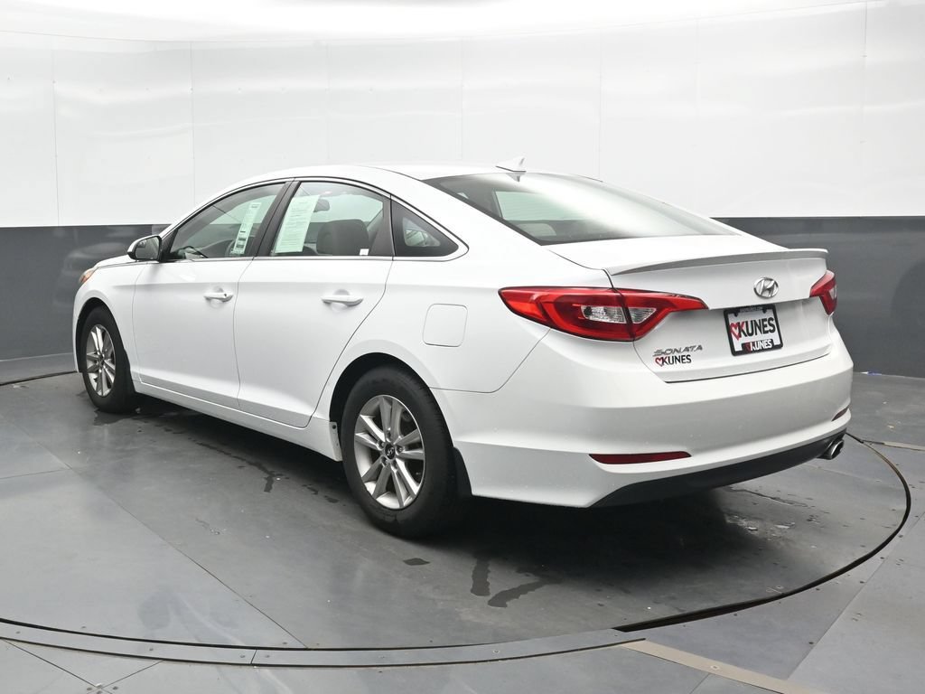 Used 2016 Hyundai Sonata SE FWD image 10