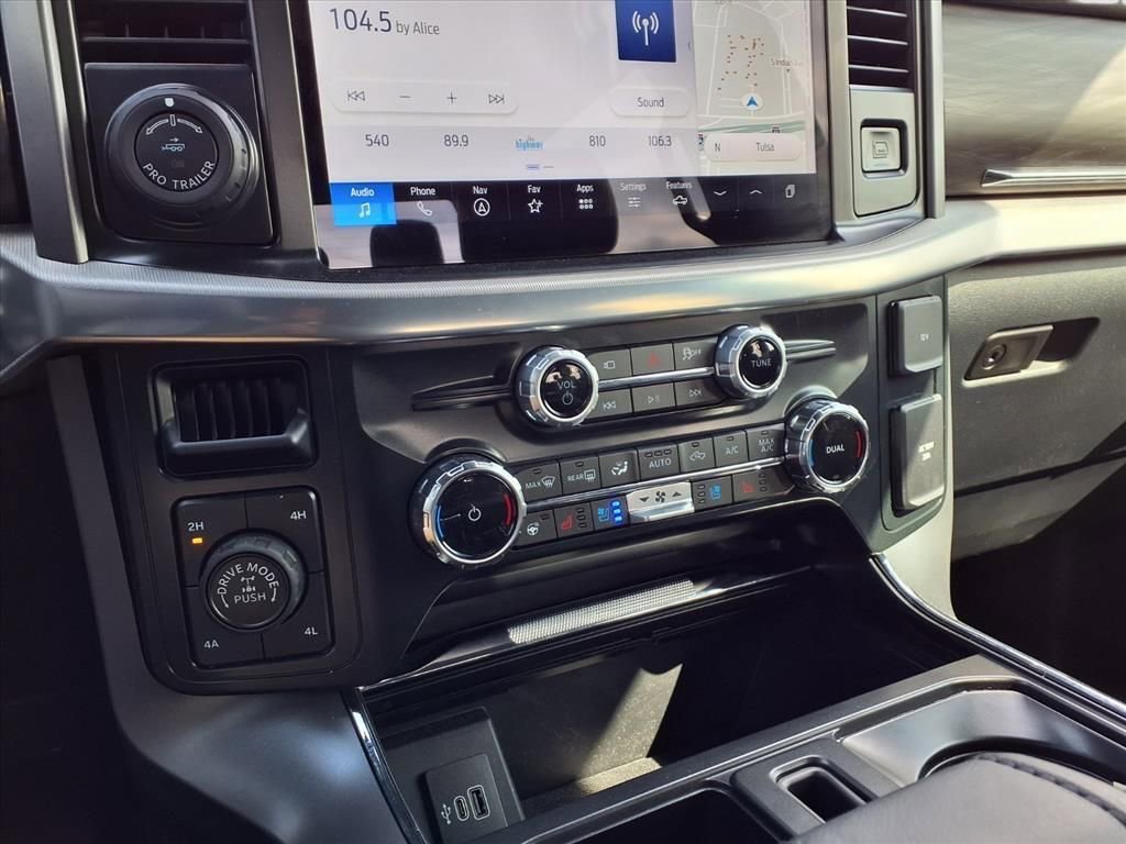 New 2025 Ford F150 Lariat w/ Equipment Group 501A Mid image 10