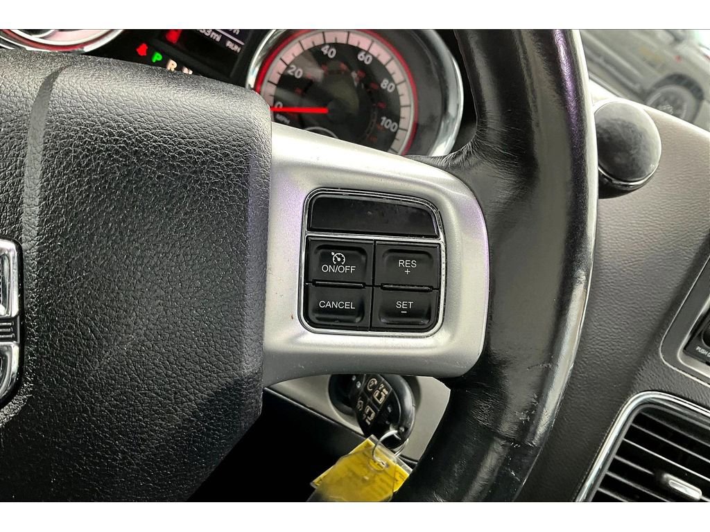 Used 2018 Dodge Grand Caravan GT image 26