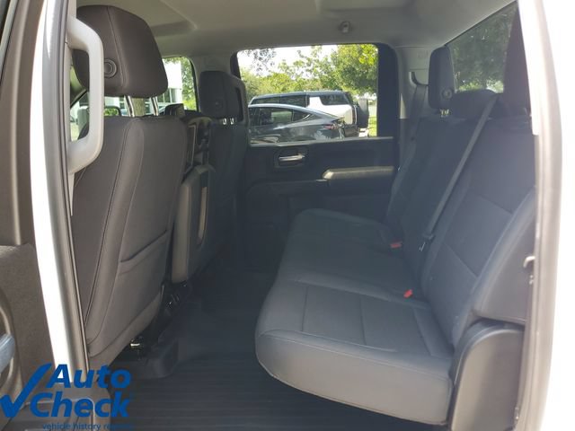 Used 2025 Chevrolet Silverado 2500 Custom w/ Custom Value Package AWD/4WD image 11