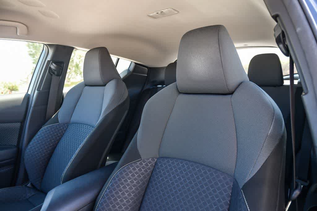 Used 2021 Toyota C-HR LE FWD image 17