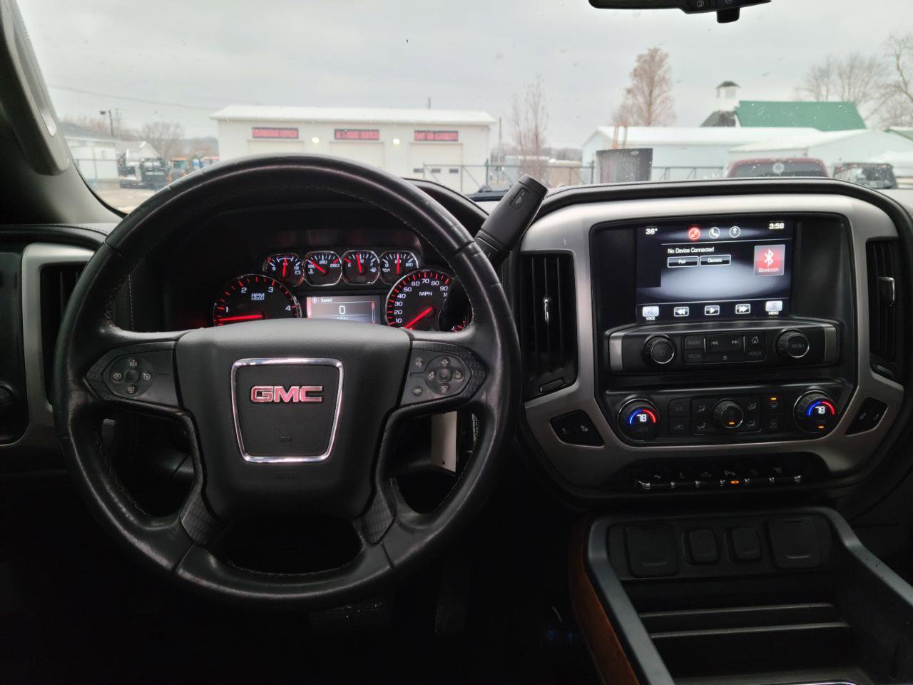 Used 2015 GMC Sierra 2500 SLE w/ SLE Preferred Package image 10