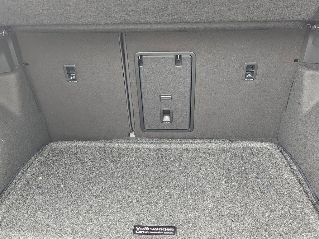 New 2026 Volkswagen Taos SEL image 23