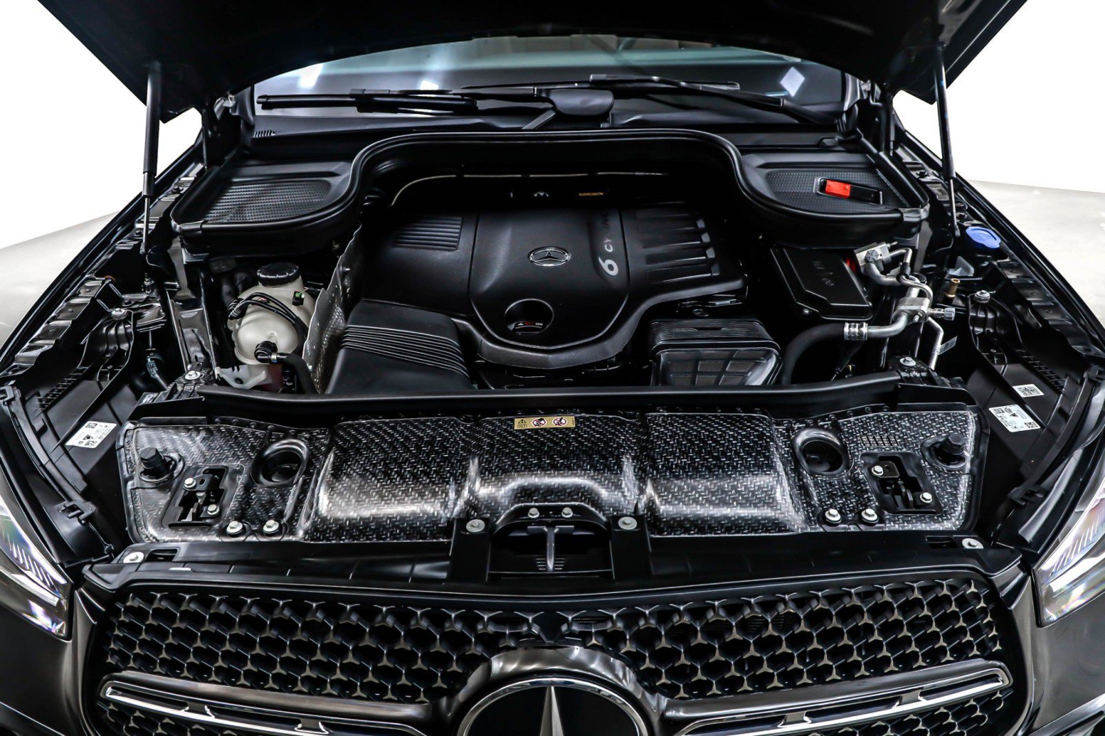 Certified 2025 Mercedes-Benz GLE 450 4MATIC image 12