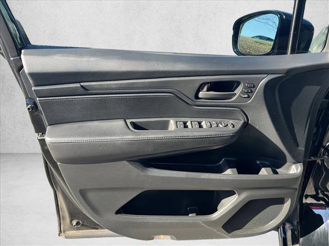 Used 2023 Honda Odyssey Sport image 11