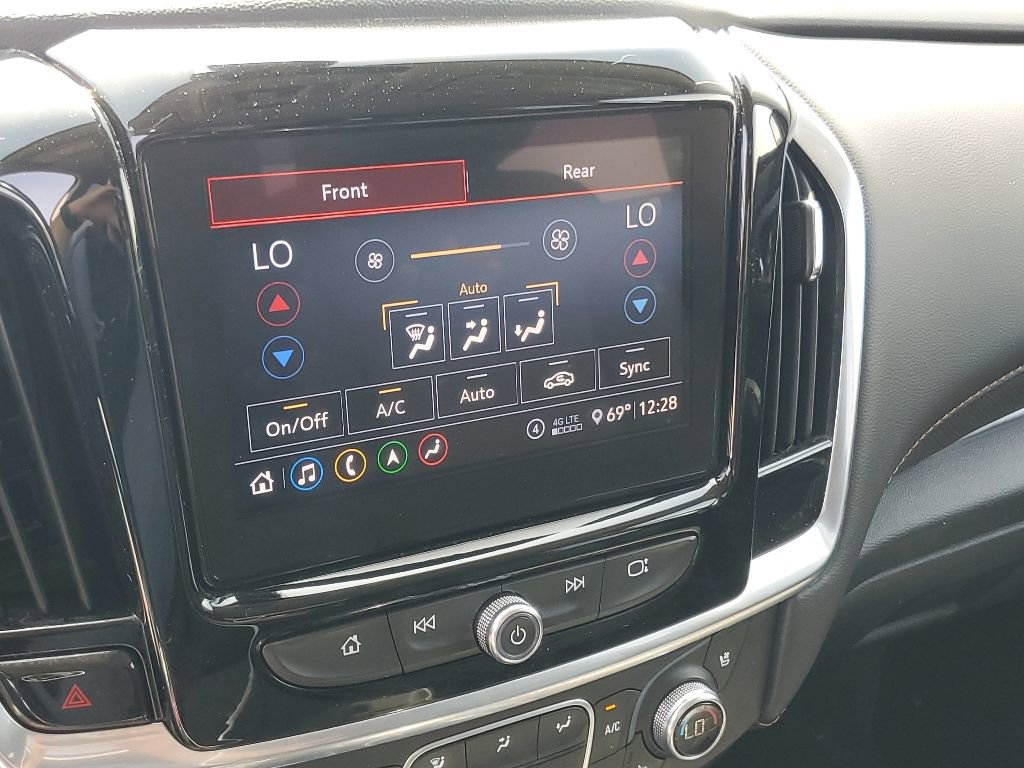 Used 2020 Chevrolet Traverse Premier w/ Redline Edition AWD/4WD image 22