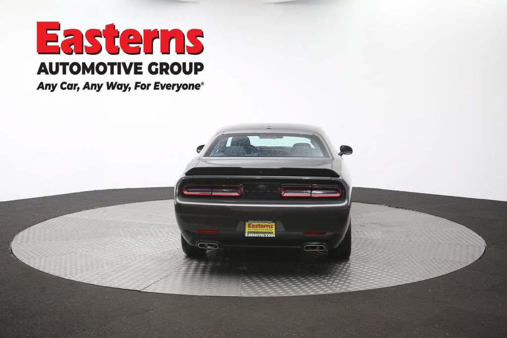 Used 2022 Dodge Challenger SXT w/ Driver Convenience Group RWD image 35