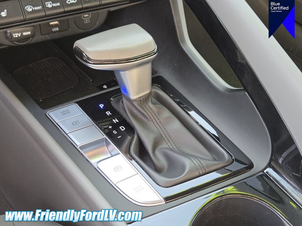 Used 2025 Hyundai Elantra SEL FWD image 27