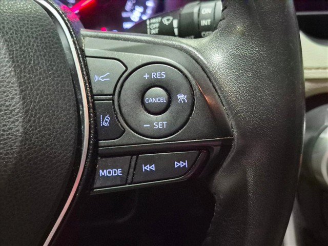 Certified 2019 Toyota RAV4 XLE Premium FWD image 17