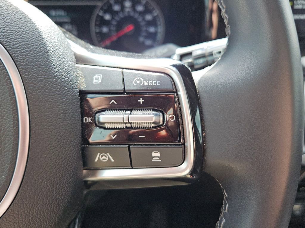 Used 2023 Kia Sorento X-Line EX image 23