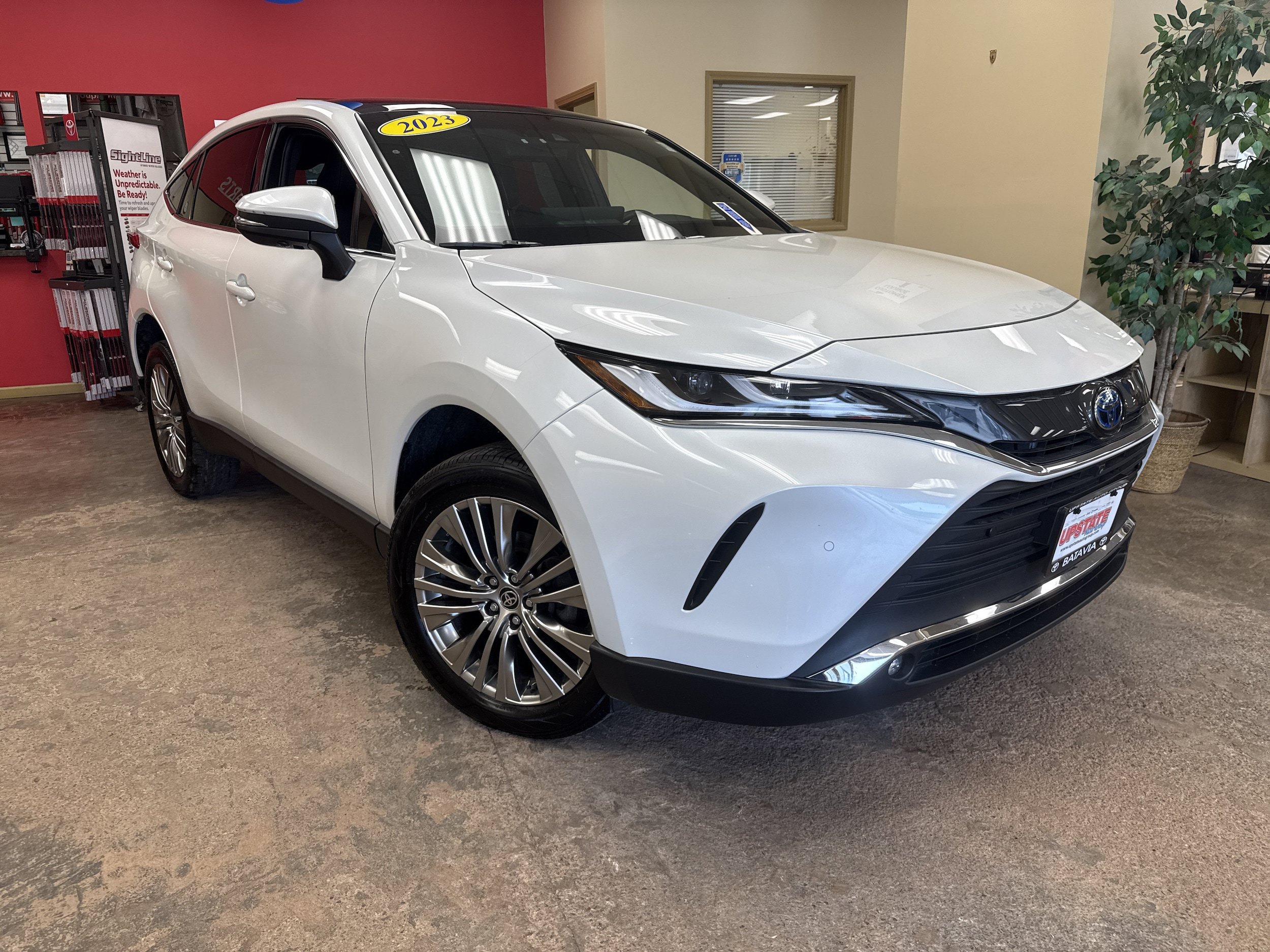 Used 2023 Toyota Venza Limited