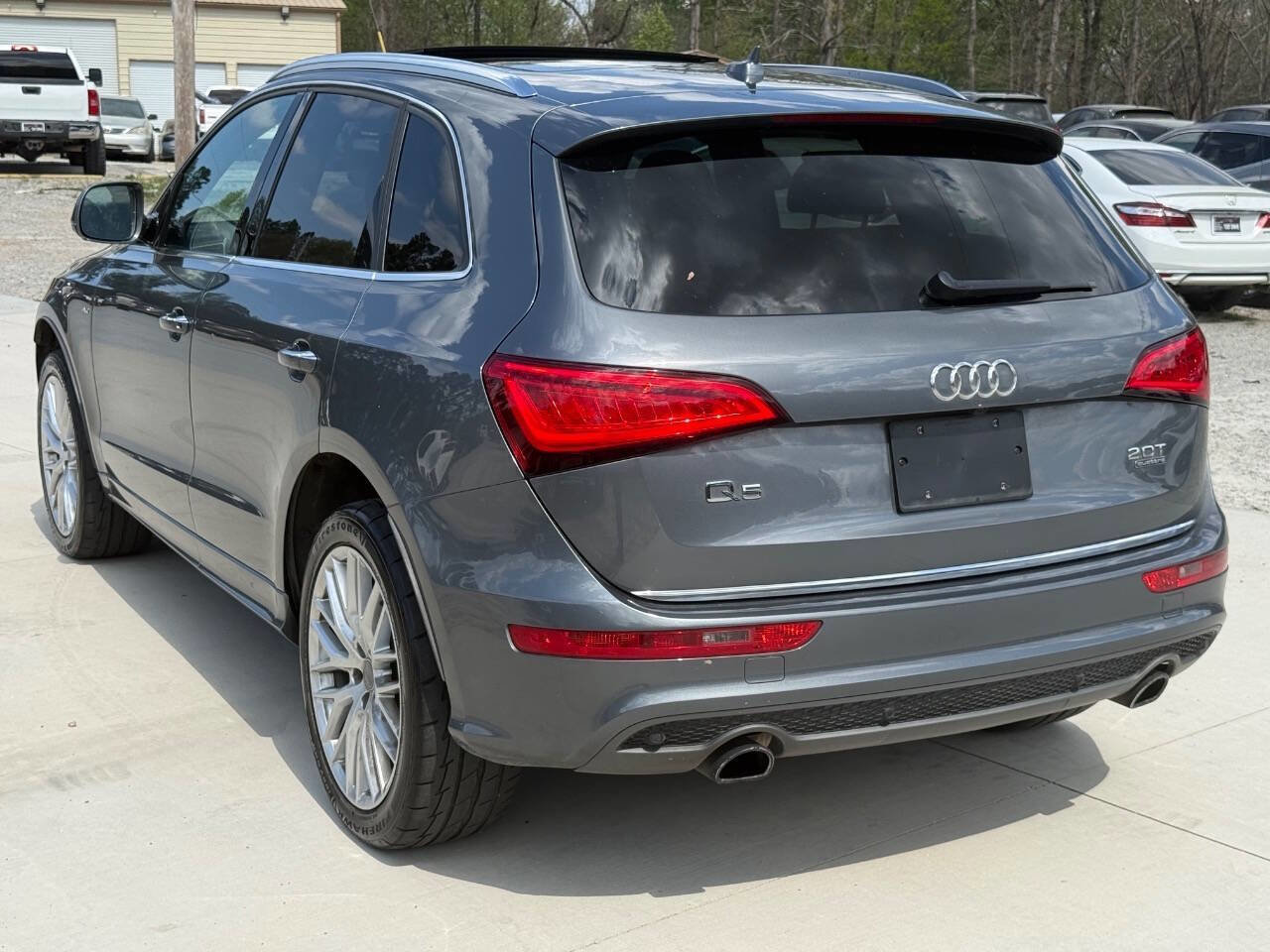Used 2017 Audi Q5 2.0T Premium Plus w/ Technology Package image 5