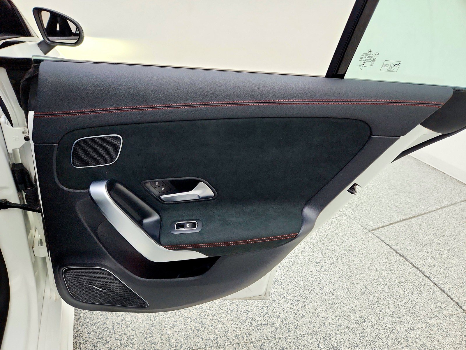 Certified 2021 Mercedes-Benz CLA 250 4MATIC image 28