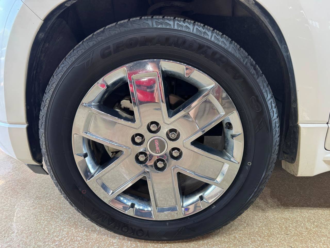 Used 2014 GMC Acadia Denali AWD/4WD image 52
