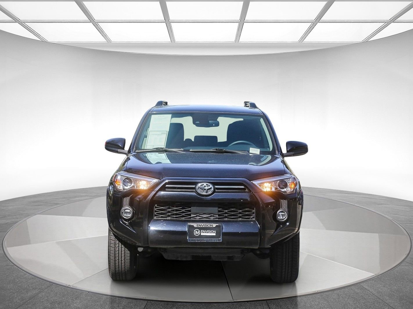 Used 2024 Toyota 4Runner SR5 AWD/4WD image 6