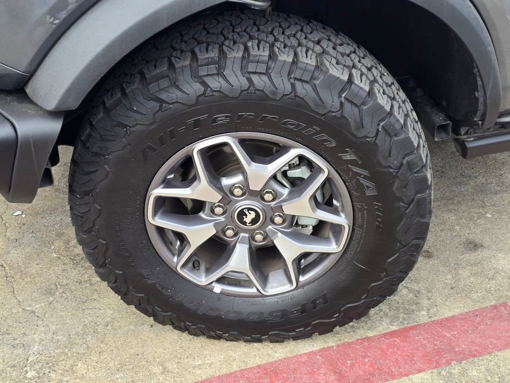 Certified 2025 Ford Bronco Badlands image 18