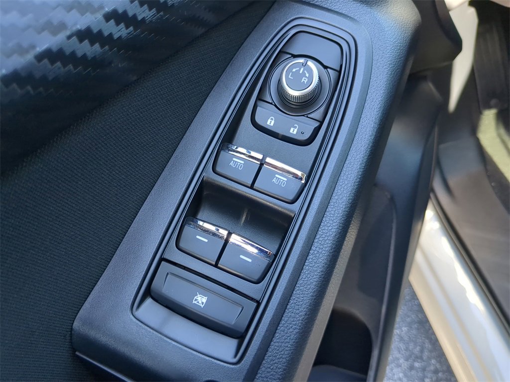 Used 2025 Subaru Ascent Premium image 17