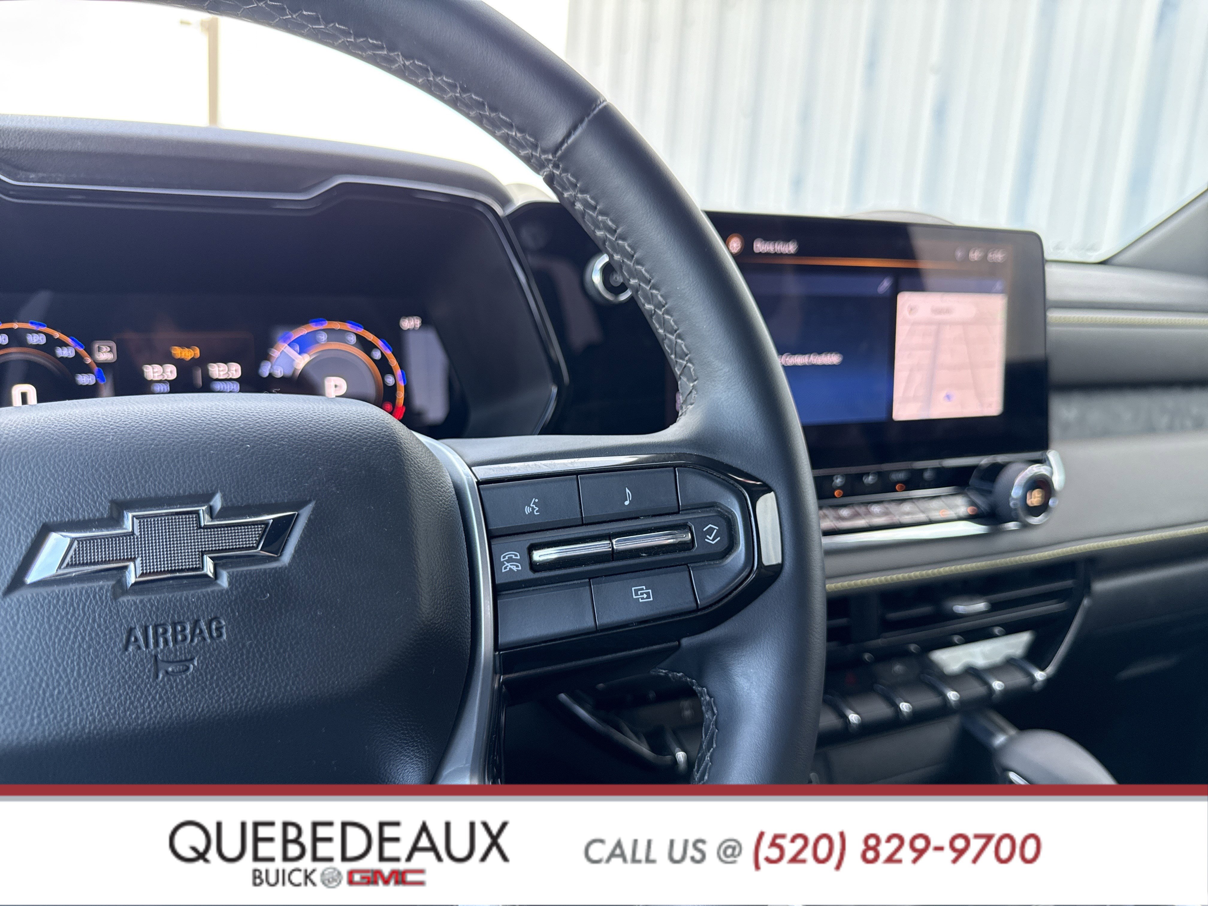 Used 2024 Chevrolet Colorado ZR2 w/ Technology Package image 25