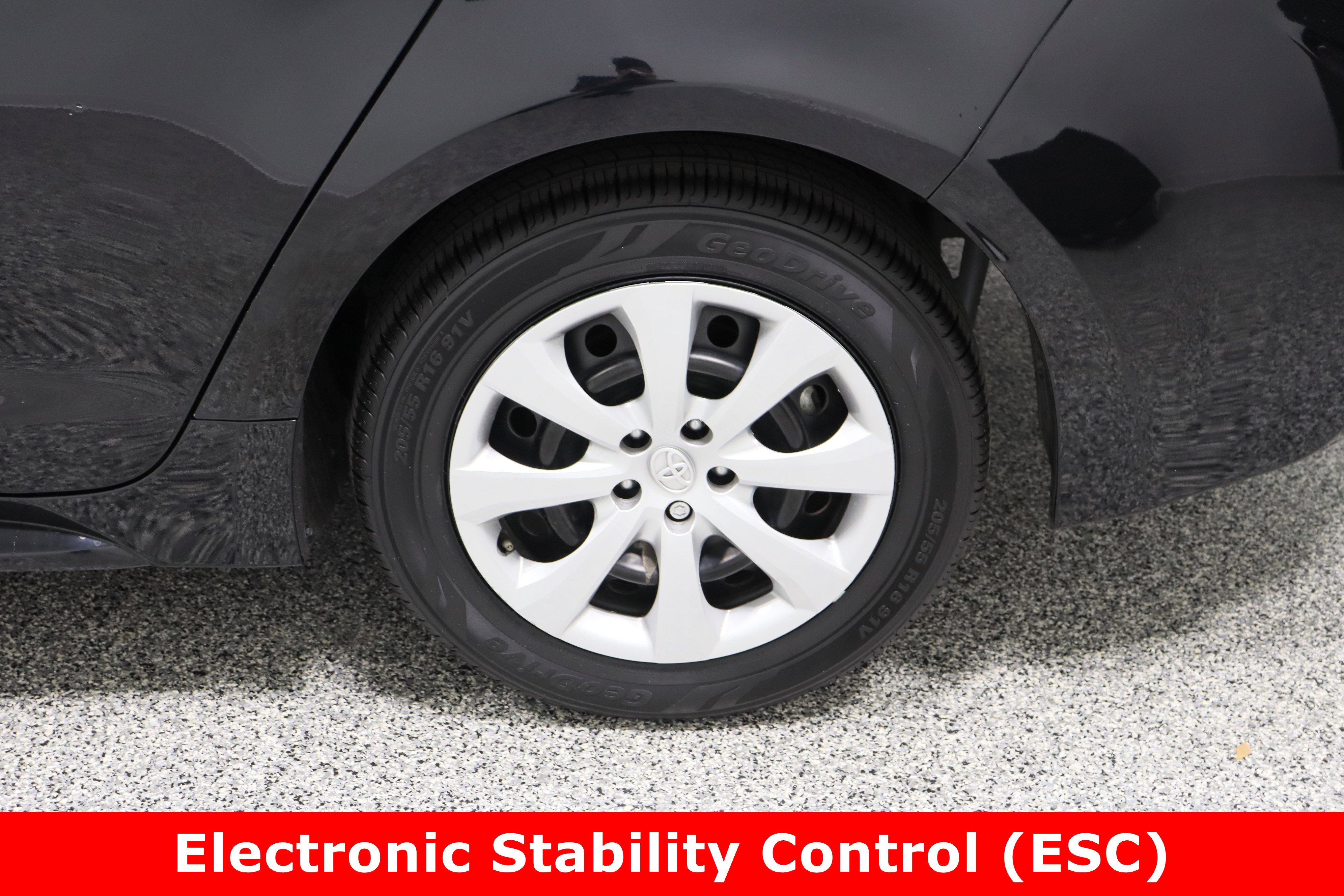 Used 2024 Toyota Corolla LE image 10