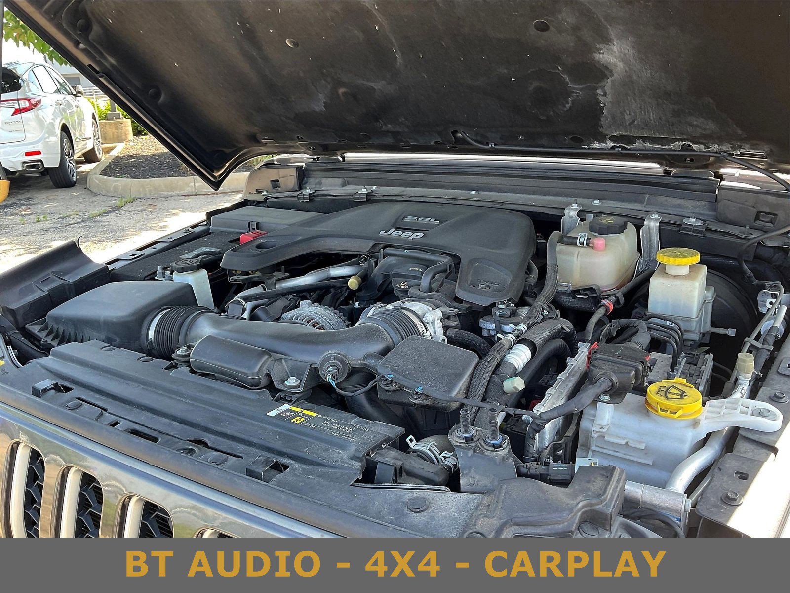 Used 2020 Jeep Gladiator Overland AWD/4WD image 32