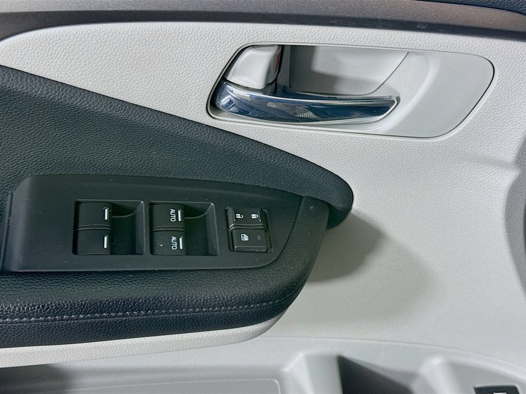 Used 2020 Honda Pilot EX image 23